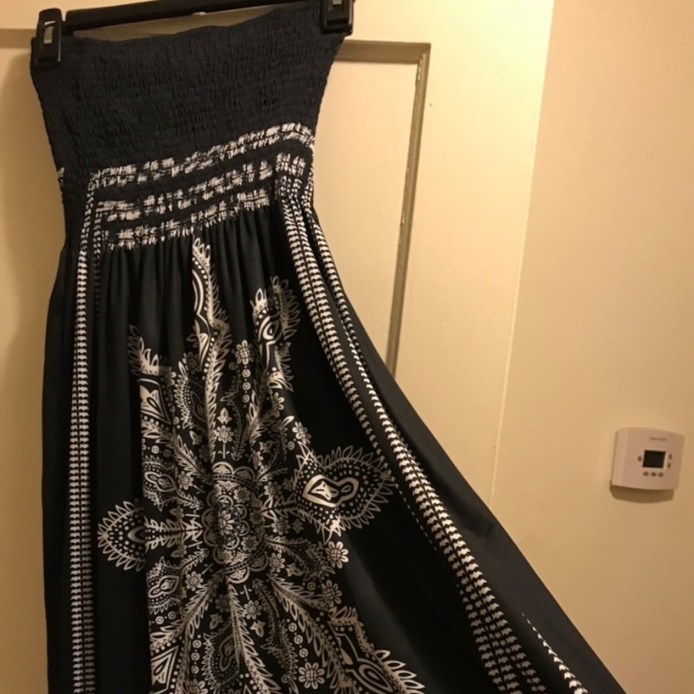 Women's Black and White Holter Top Dress Size S